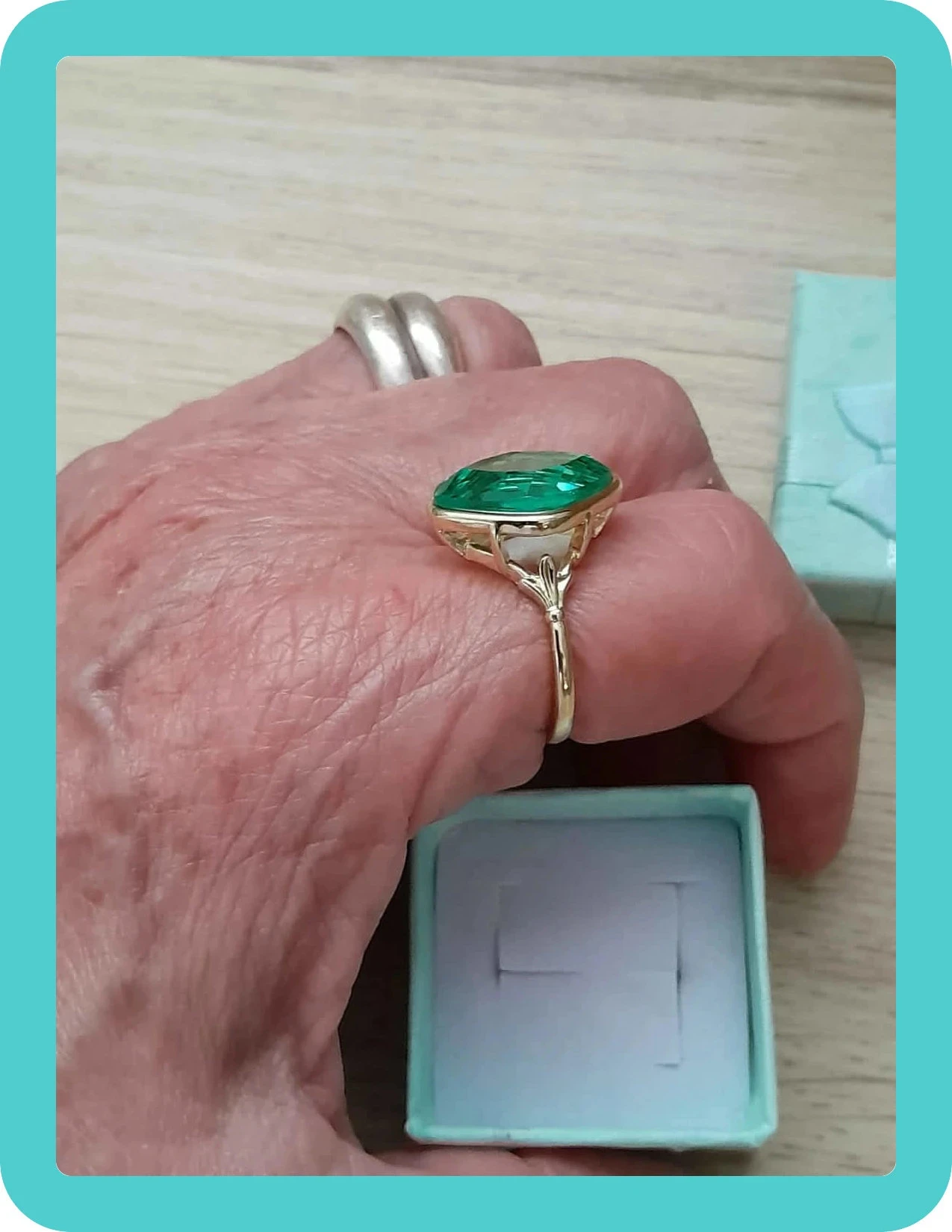 Bohème stijl ring met lichtblauwe steen (imitatie smaragd), maat 60 – photo 6